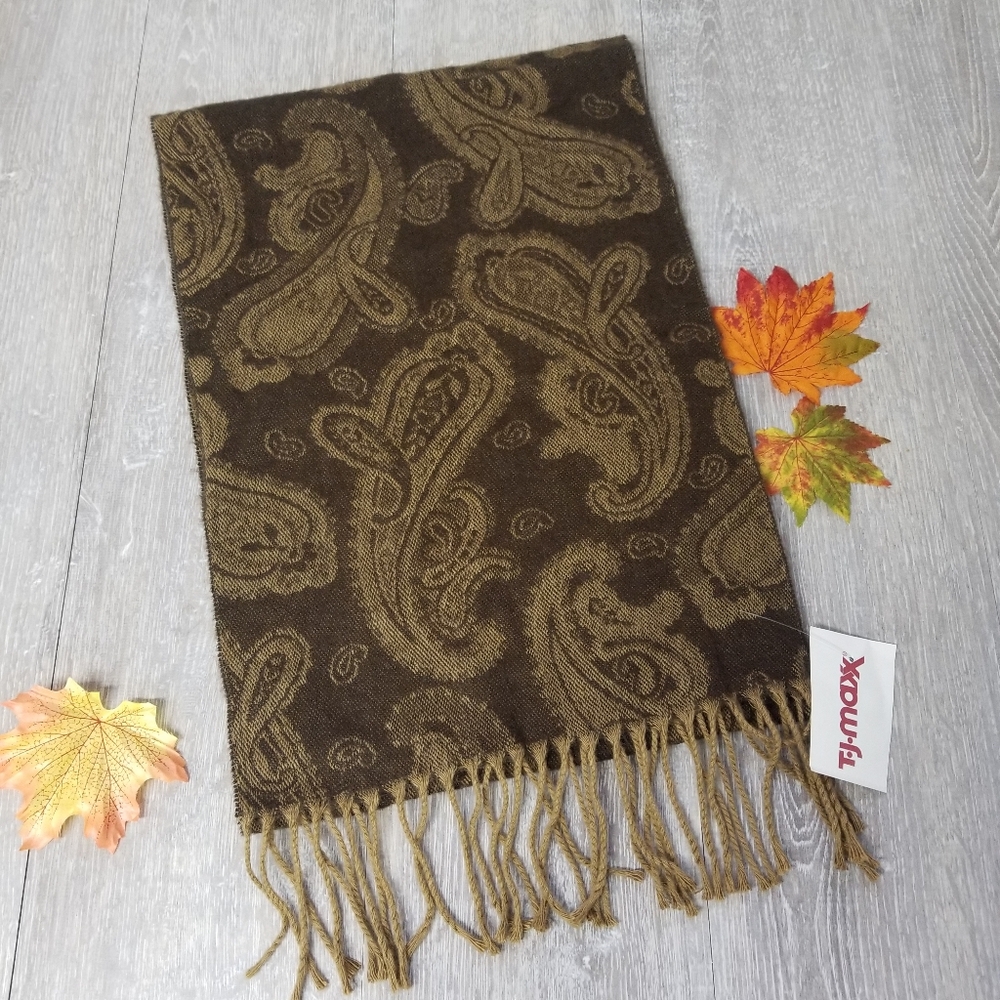 Cejon Italian brown/tan paisley scarf